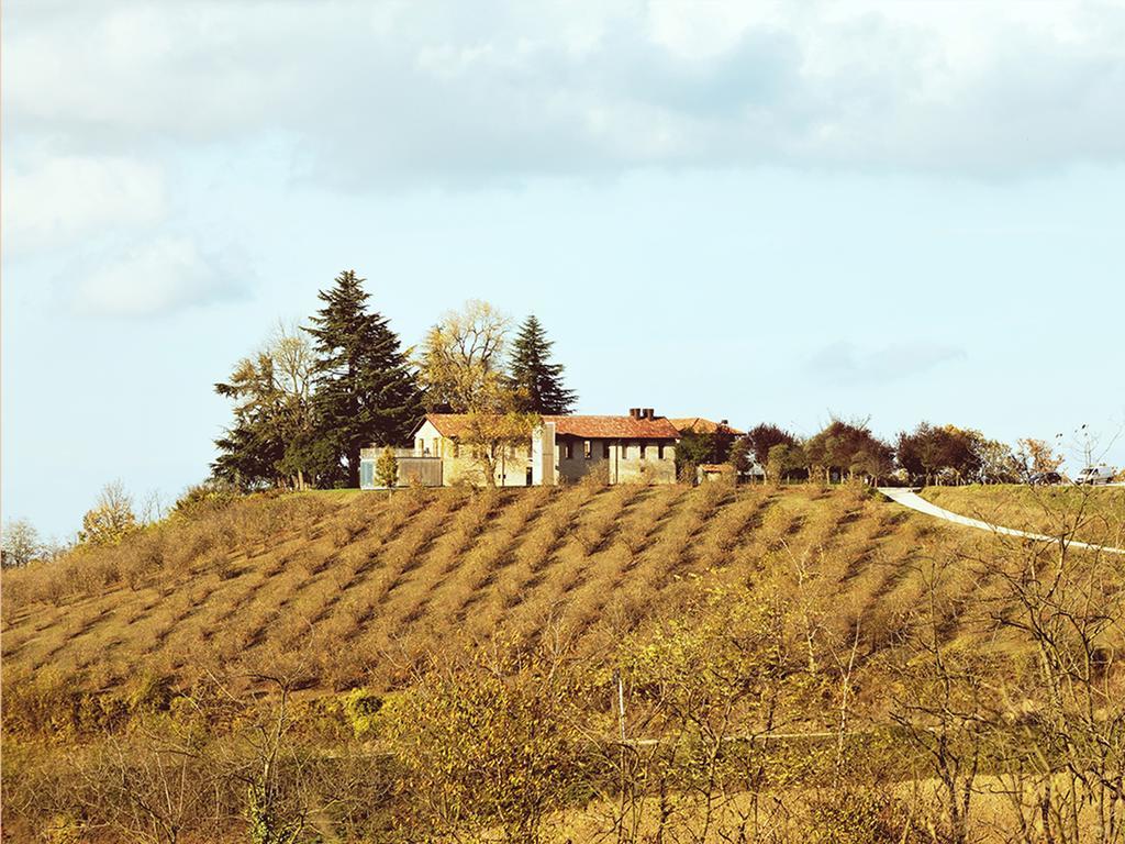 Гостьовий будинок Cascina Langa Trezzo Tinella Екстер'єр фото